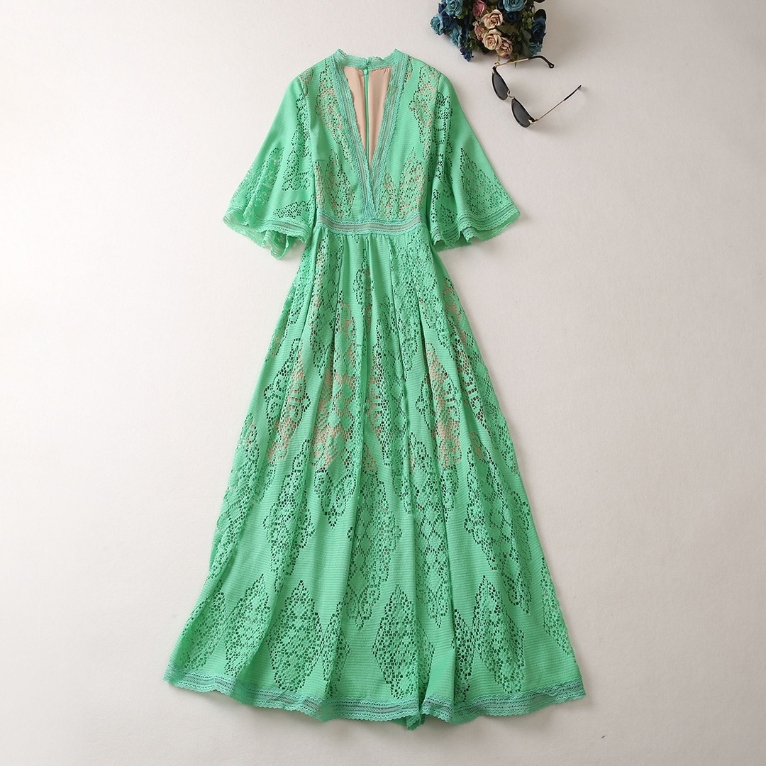 Designer Style Lace Dress Spring/Summer New V-neck Short Sleeve Green Water Soluble Flower Waist Slim Fit Mid length Temperament Dress for Women
Designer Style Lace Dress Spring/Summer New V-neck Short Sleeve Green Water Soluble Flower Waist Slim Fit Mid length Temperament Dress for Women