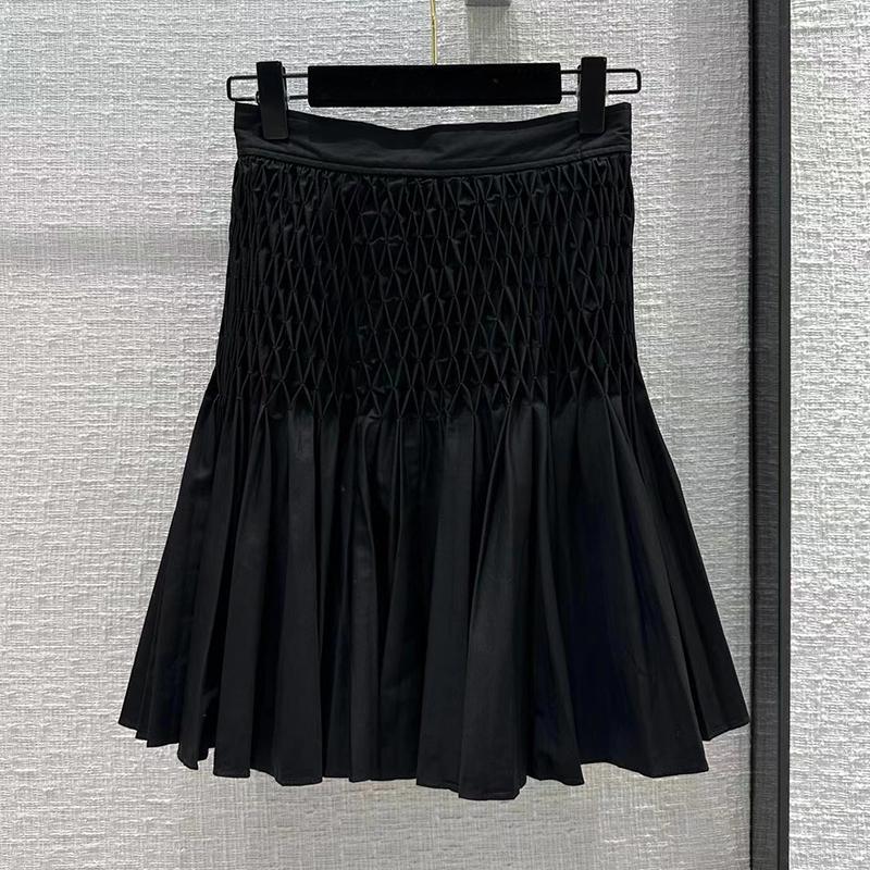 Skirts 2023 Fashion Black Khaki Smocking Designs Pleated Skirt For Women High Quality Solid Back Zip Elegant Above-Knee Lady
Skirts 2023 Fashion Black Khaki Smocking Designs Pleated Skirt For Women High Quality Solid Back Zip Elegant Above-Knee Lady