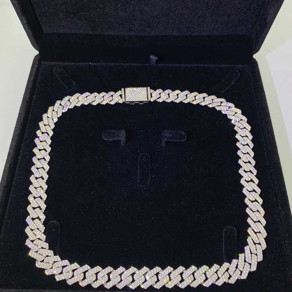 Iced Out Hip Hop 12mm Bling Moissanite Diamond Custom Cuban Link Chain Jewelry Sterling Silver Cuban Link Necklace
Iced Out Hip Hop 12mm Bling Moissanite Diamond Custom Cuban Link Chain Jewelry Sterling Silver Cuban Link Necklace