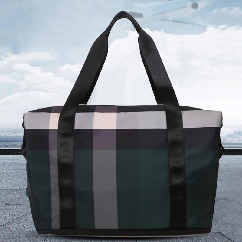 Outdoor Bags Plaid Fitness Bag Waterproof Nylon Training With Shoe Compartment Multifunctional Wear-resistant Accessories, Khaki
Outdoor Bags Plaid Fitness Bag Waterproof Nylon Training With Shoe Compartment Multifunctional Wear-resistant Accessories, Khaki