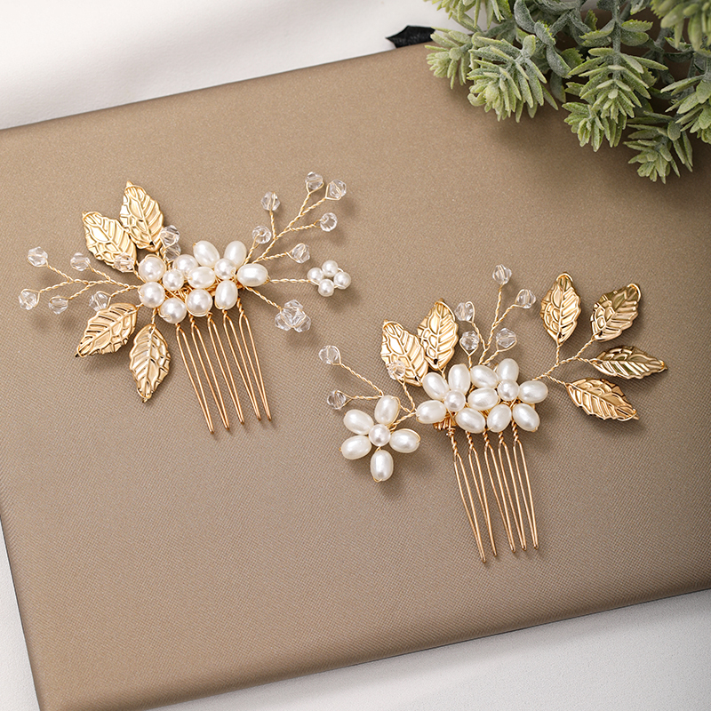 FS-0038-A European and American alloy leaf hair clips, hand woven side headwear, dinner dress, curly hair styling accessories
FS-0038-A European and American alloy leaf hair clips, hand woven side headwear, dinner dress, curly hair styling accessories