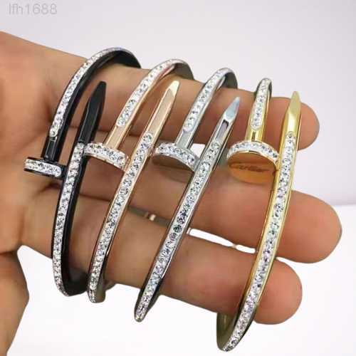 Luxury Famous Brands Designer Stainless Steel Fashion Love Jewelry 18k Gold Plated Stainless Steel Cuff Nail Bangle Bracelet
Luxury Famous Brands Designer Stainless Steel Fashion Love Jewelry 18k Gold Plated Stainless Steel Cuff Nail Bangle Bracelet