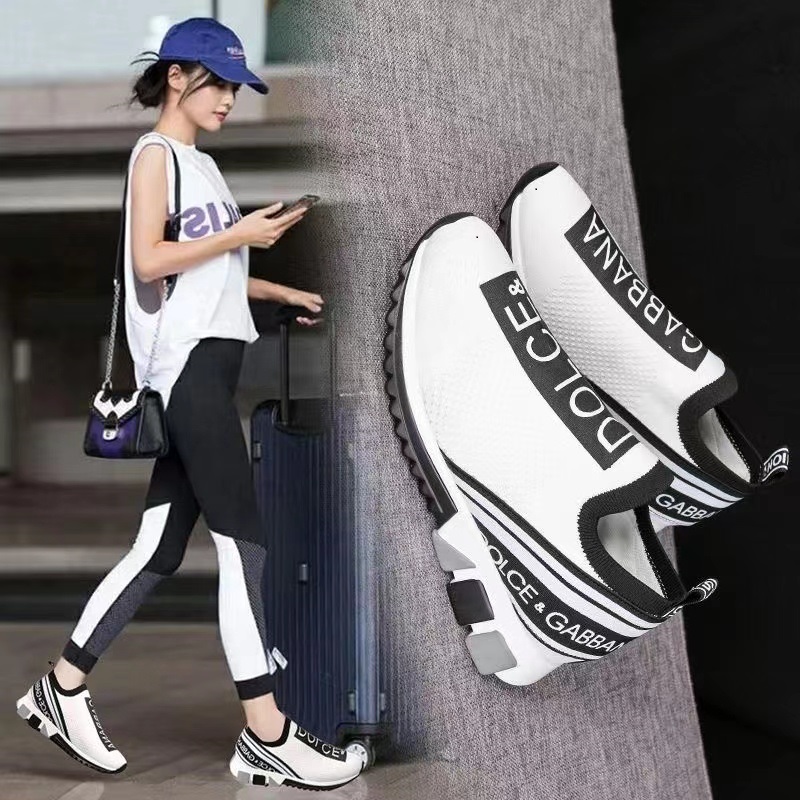 Cloud White Supply Running shoes West shoe Men Women Black Comfortable casual outdoor shoe Sneaker AEF00250 Dolce & Gabbana DG
Cloud White Supply Running shoes West shoe Men Women Black Comfortable casual outdoor shoe Sneaker AEF00250 Dolce & Gabbana DG