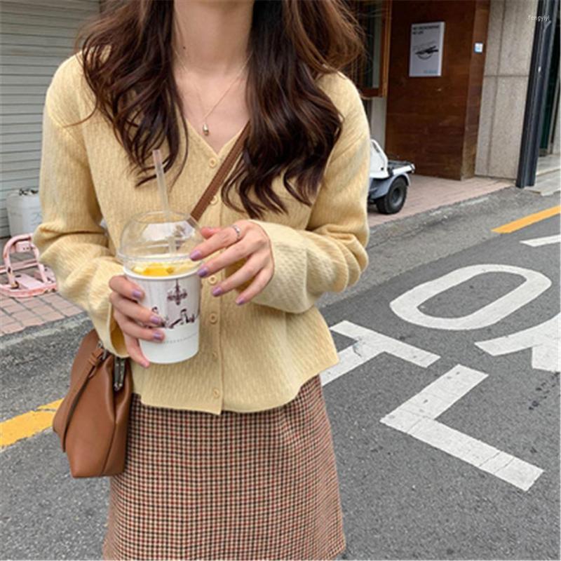 Women's Knits Korean Cardigan Women Sweater Blue V-Neck Knitted 2023 Fall Clothes Solid Casual Single Breasted Vintage Top Fashion, Black
Women's Knits Korean Cardigan Women Sweater Blue V-Neck Knitted 2023 Fall Clothes Solid Casual Single Breasted Vintage Top Fashion, Black