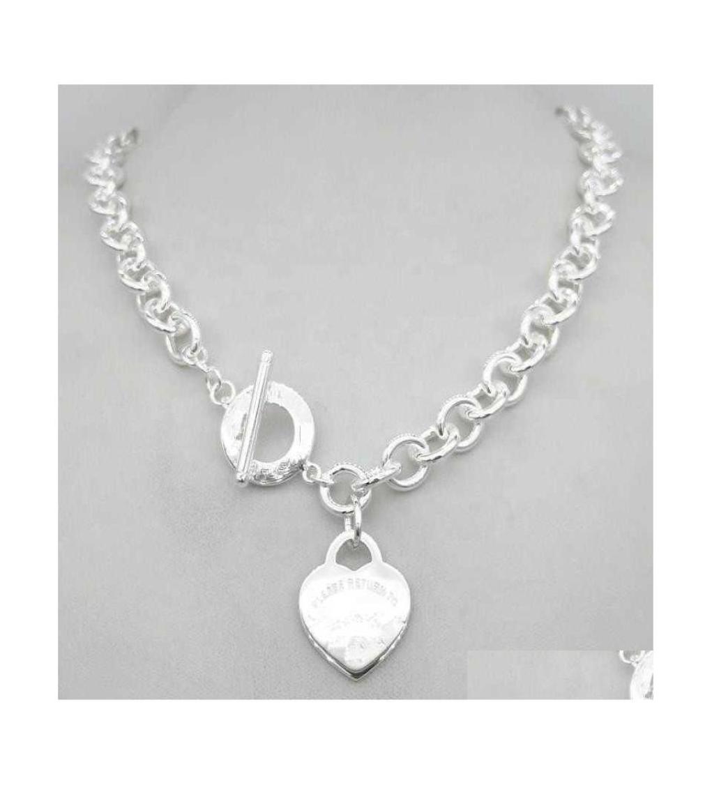 Pendant Necklaces Design Man Women Fashion Necklace Chain S925 Sterling Sier Key Return To Heart Love Brand Charm With Box Drop De9663314
Pendant Necklaces Design Man Women Fashion Necklace Chain S925 Sterling Sier Key Return To Heart Love Brand Charm With Box Drop De9663314