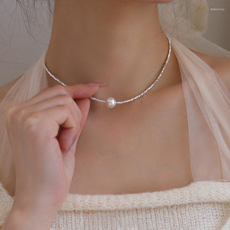 Chains Pearl Choker Necklace White Charm Natural Freshwater Female Picker Collar Short Fashion Jewelry
Chains Pearl Choker Necklace White Charm Natural Freshwater Female Picker Collar Short Fashion Jewelry