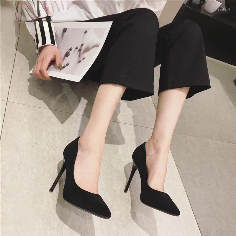 Dress Shoes Professional Black High-heeled Women's 2023 Fashion Stilettos All-match Etiquette Single Spring Mid-heel, Black7cm
Dress Shoes Professional Black High-heeled Women's 2023 Fashion Stilettos All-match Etiquette Single Spring Mid-heel, Black7cm