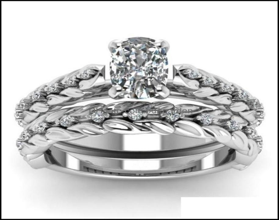 Couple Rings Jewelry New Copper Plated Platinum Double Heart Ring Exquisite Hollow Carved Diamond TwoPiece P Dhi0B9781199
Couple Rings Jewelry New Copper Plated Platinum Double Heart Ring Exquisite Hollow Carved Diamond TwoPiece P Dhi0B9781199