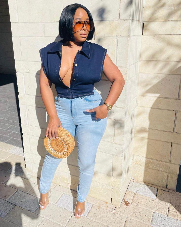 Women' T Shirts 2023 Women' Short Sleeveless Fashion Sexy Denim Top Lapel Single Brewed Pure Color, Dark blue
Women' T Shirts 2023 Women' Short Sleeveless Fashion Sexy Denim Top Lapel Single Brewed Pure Color, Dark blue
