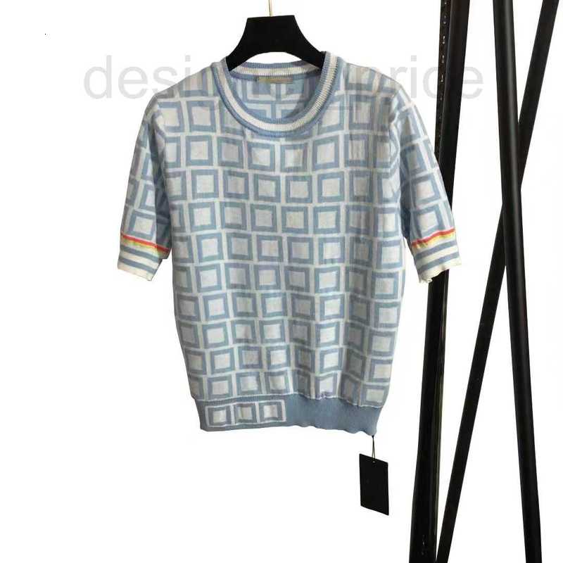 Women' Sweaters Designer Womens Knits T-Shirt high fashion sweater letter jacquard comfortable thin quality design short sleeve 0E2Q
Women' Sweaters Designer Womens Knits T-Shirt high fashion sweater letter jacquard comfortable thin quality design short sleeve 0E2Q
