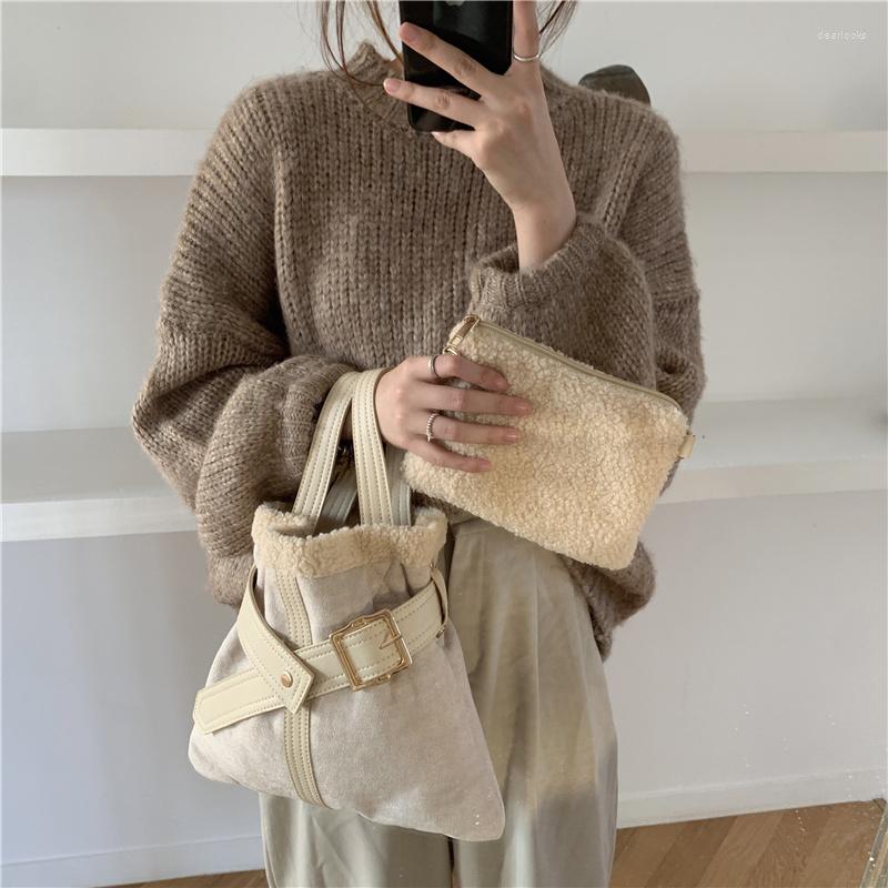 Evening Bags Winter Lamb Wool Women Stitching Small Tote Messenger Bag Fashion Ladies Soft Plush Bucket Shoulder Female Purse Handbags, Blue
Evening Bags Winter Lamb Wool Women Stitching Small Tote Messenger Bag Fashion Ladies Soft Plush Bucket Shoulder Female Purse Handbags, Blue