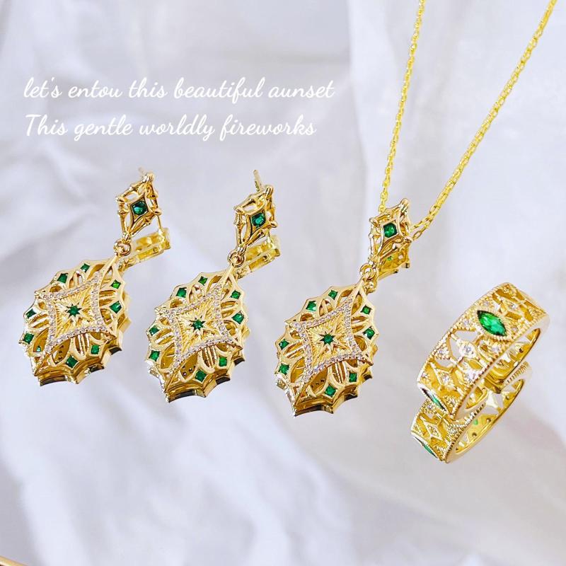 Necklace Earrings Set Foydjew Medieval Italian Retro Jewelry Simulation Emerald Pendant Necklaces Drop Rings Banquet Party, Picture shown
Necklace Earrings Set Foydjew Medieval Italian Retro Jewelry Simulation Emerald Pendant Necklaces Drop Rings Banquet Party, Picture shown