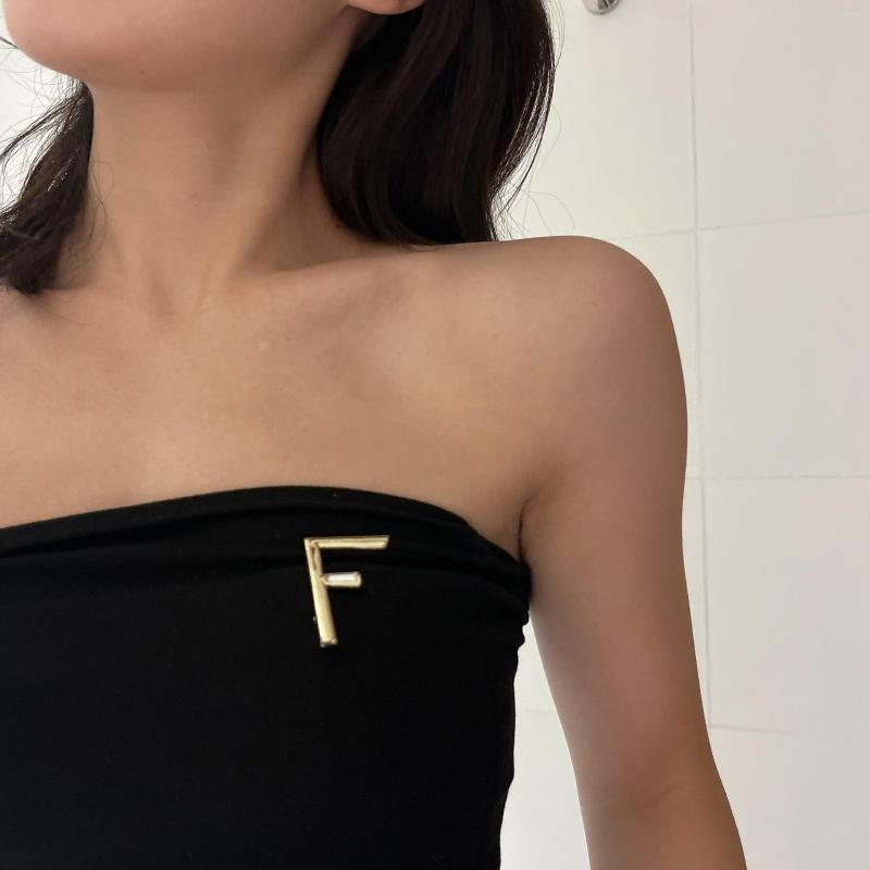Brooches High Grade Fashion Metallic Letter For Women Personality Brooch Pins Jewelry Wholesale
Brooches High Grade Fashion Metallic Letter For Women Personality Brooch Pins Jewelry Wholesale