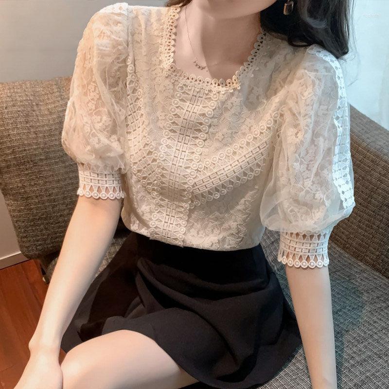 

Women's Blouses 2023 Summer Fashion Trend Sweet Art Mesh Hollow Lace Jacquard Simple Commuter Women's Solid Color Casual Versatile Shirt, Beige