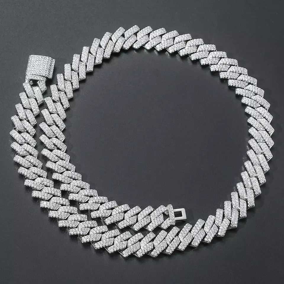 Hip Hop Jewelry Moissanite 10mm Cuban Necklace Ice Out 925 Sterling Silver Moissanite Cuban Link Chain
Hip Hop Jewelry Moissanite 10mm Cuban Necklace Ice Out 925 Sterling Silver Moissanite Cuban Link Chain