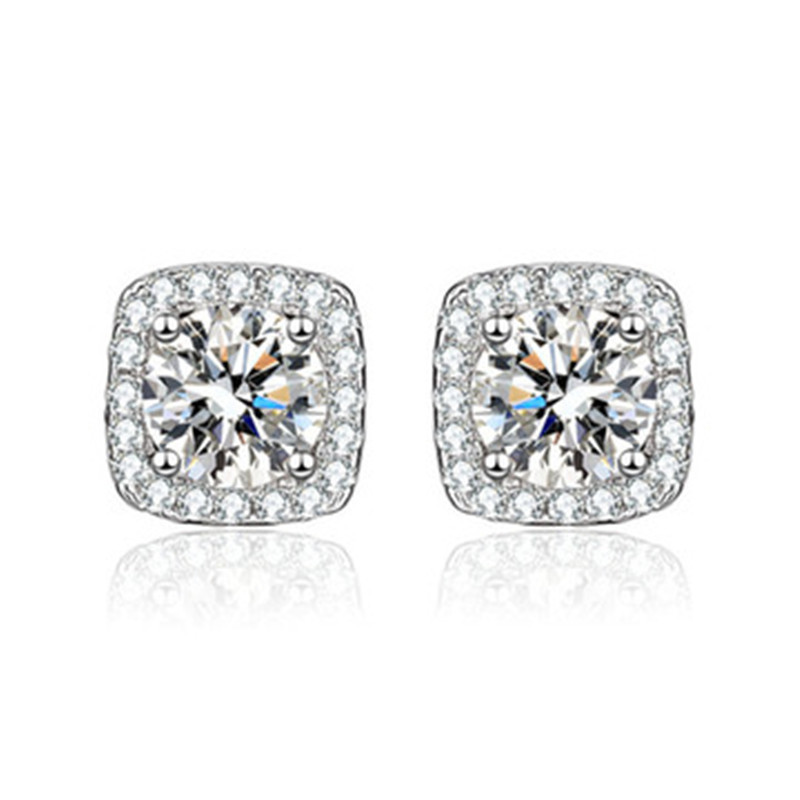 Mens Classic S925 Silver Zircon Diamond Crystal Fashion Earrings One Carat Earrings for Women Designer Jewelry
Mens Classic S925 Silver Zircon Diamond Crystal Fashion Earrings One Carat Earrings for Women Designer Jewelry