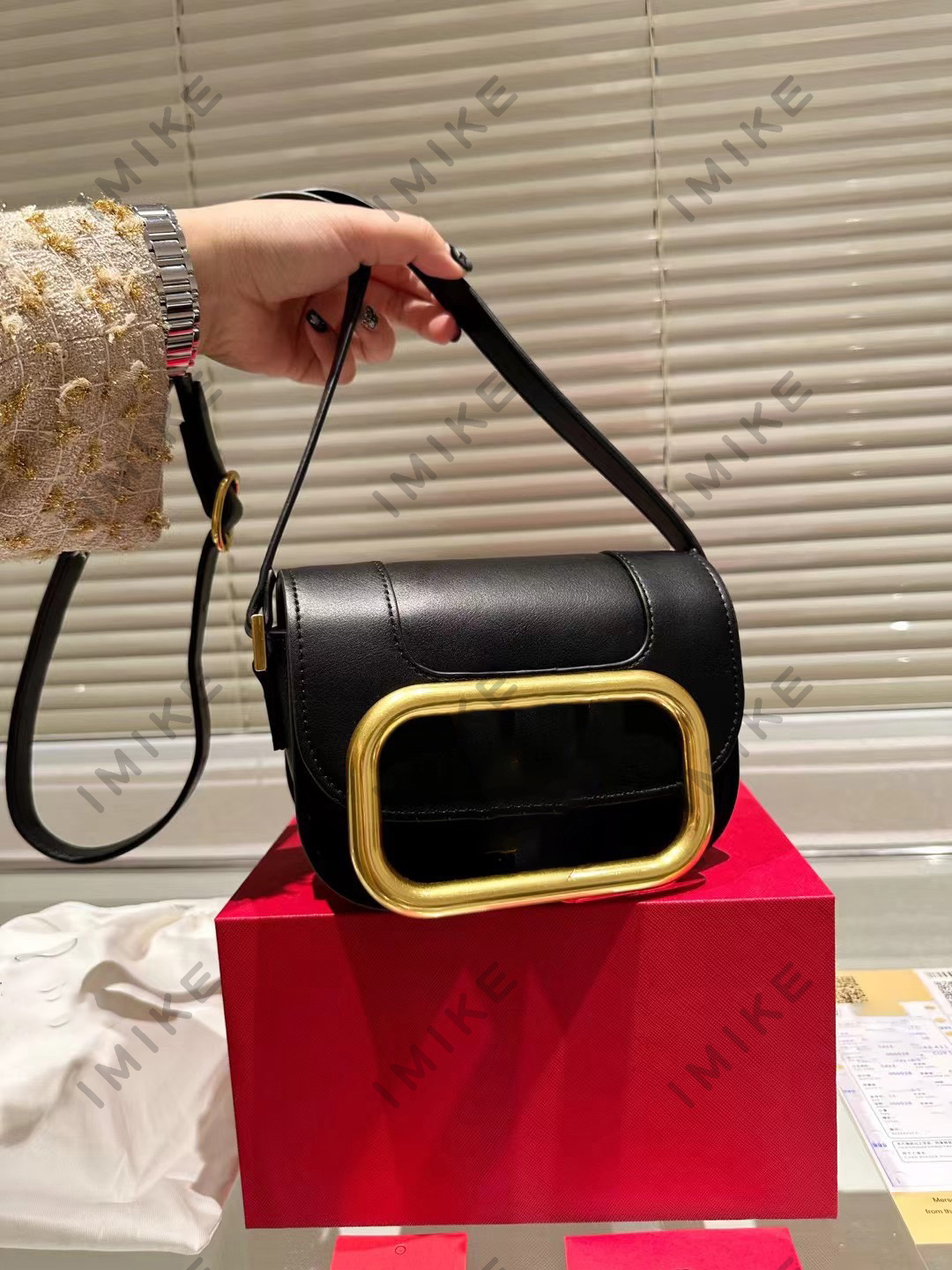 Big V Bag Women handheld bag luxury fashion bag Designer bag Tote Handbag handbag also want satchel leather purse crossbody bag, Green
Big V Bag Women handheld bag luxury fashion bag Designer bag Tote Handbag handbag also want satchel leather purse crossbody bag, Green