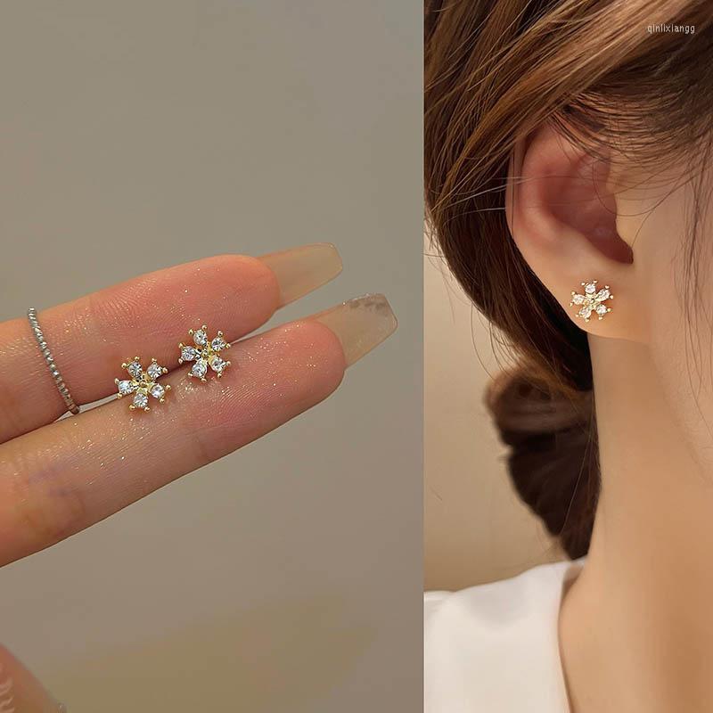 Backs Earrings Zircon Mini Flower Clip Without Piercing Small Cute Rhinestone Petal Ear Clips For Women Female
Backs Earrings Zircon Mini Flower Clip Without Piercing Small Cute Rhinestone Petal Ear Clips For Women Female
