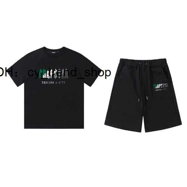 Men's T-shirts Trapstar t Shirt Designer Shirts Print Letter Luxury Black and White Grey Rainbow Color Summer Sports Fashion Cotton Cord Top Short Sleeve Size s m xl 31
Men's T-shirts Trapstar t Shirt Designer Shirts Print Letter Luxury Black and White Grey Rainbow Color Summer Sports Fashion Cotton Cord Top Short Sleeve Size s m xl 31