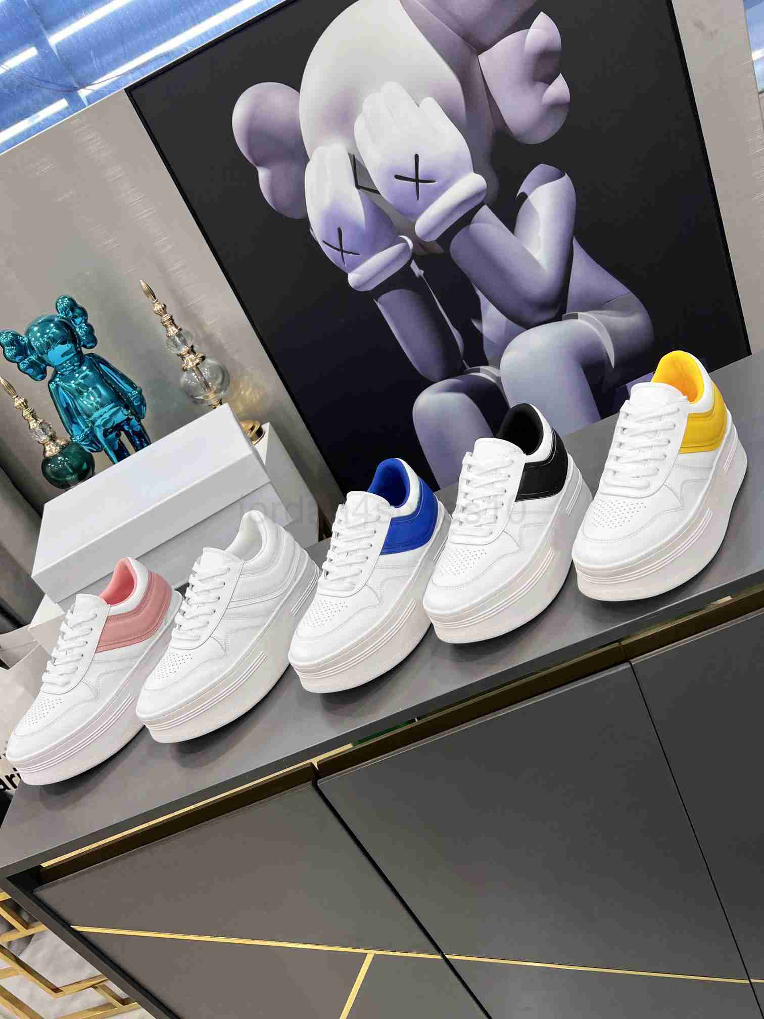 2023 Spring and Autumn New Womens Shoes Thick Sole Color Matching Luxury Designer Fashion Thick Sole Womens Small White Shoes Casual Womens Dress Lace Size 35-40 5.0, Black
2023 Spring and Autumn New Womens Shoes Thick Sole Color Matching Luxury Designer Fashion Thick Sole Womens Small White Shoes Casual Womens Dress Lace Size 35-40 5.0, Black