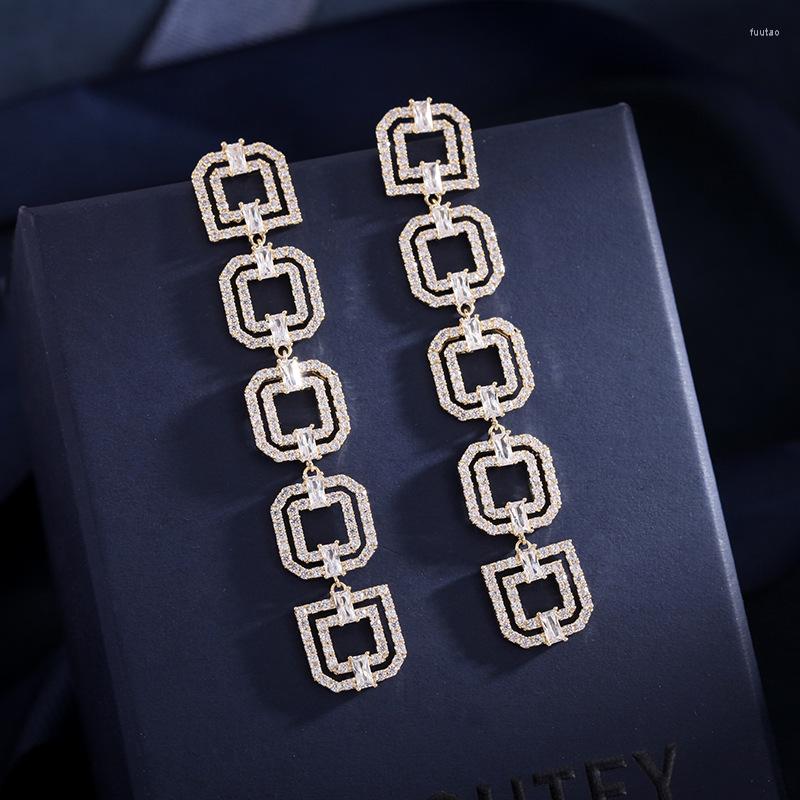 Dangle Earrings 925 Silver Needle Drop Stud For Women Gift Geometric Hollow Vintage Dinner Long Temperament Wholesale
Dangle Earrings 925 Silver Needle Drop Stud For Women Gift Geometric Hollow Vintage Dinner Long Temperament Wholesale