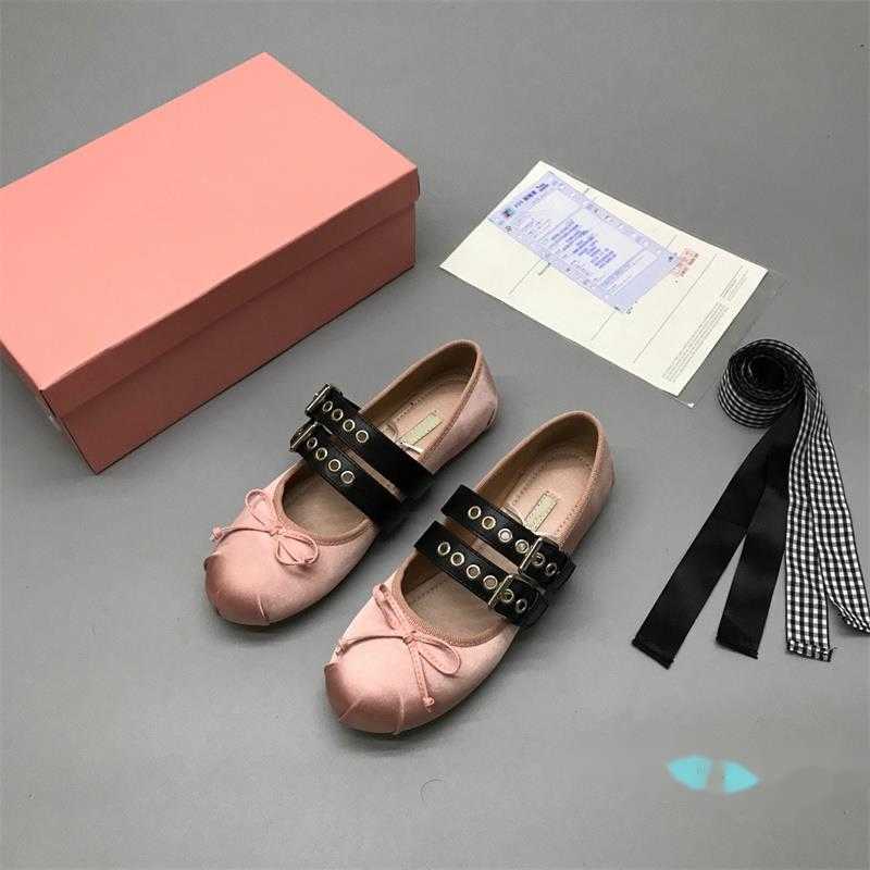 Fashion-Leather Designer Womens Dress ballet Shoes with belt bow Flat Casual Soft Soles Low Heel Light Print loafers, Black
Fashion-Leather Designer Womens Dress ballet Shoes with belt bow Flat Casual Soft Soles Low Heel Light Print loafers, Black