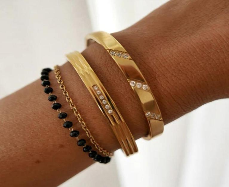 Trendy Zircon Bracelets Gold Cuff Bangle 18K Gold Plated Stainless Steel Fashion Jewelry Bracelet for Girl Women5940774
Trendy Zircon Bracelets Gold Cuff Bangle 18K Gold Plated Stainless Steel Fashion Jewelry Bracelet for Girl Women5940774