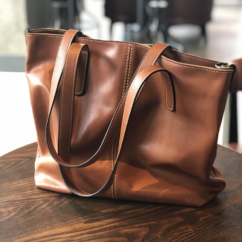 Evening Bags Genuine Leather Shoulder Bag For Women Large Capacity Luxury Urban Handbag Cowhide Tote Designer Purses And Handbags, Black
Evening Bags Genuine Leather Shoulder Bag For Women Large Capacity Luxury Urban Handbag Cowhide Tote Designer Purses And Handbags, Black
