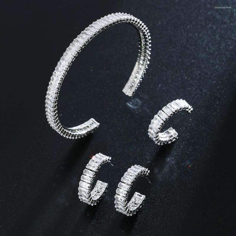 Necklace Earrings Set Emmaya Fashion Statement Noble Zirconia Bracelet And Earring&Rind Geoemtry Shape Design Female Modern Fine Party, Picture shown
Necklace Earrings Set Emmaya Fashion Statement Noble Zirconia Bracelet And Earring&Rind Geoemtry Shape Design Female Modern Fine Party, Picture shown