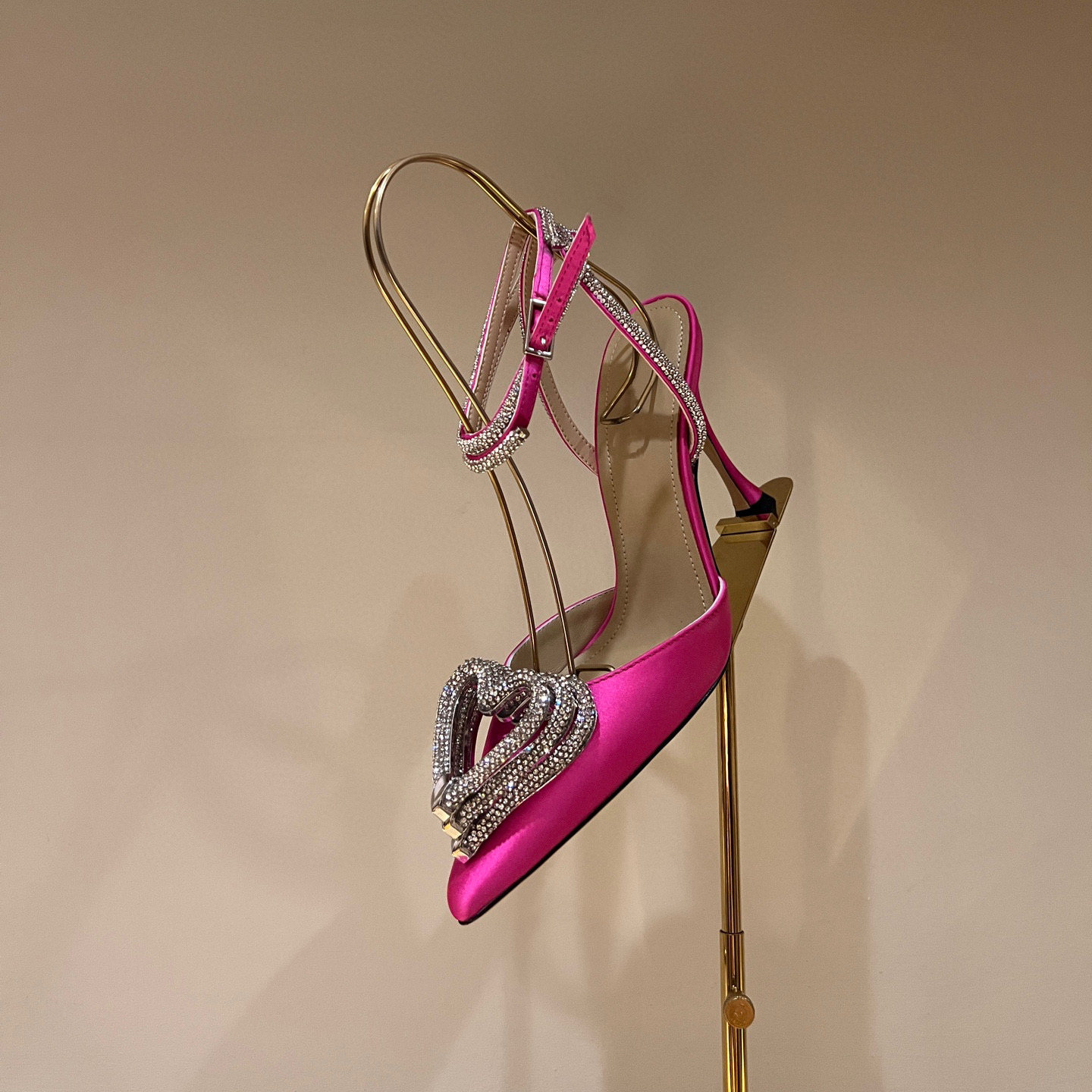 Summer Sexy Lady Women Sandals Pink Satin Genuine Leather Ankle Strap Strappy High Heels Sandalias De Las Mujeres Zapatos Mujer Sandals Shoes Slingback, Color 2
Summer Sexy Lady Women Sandals Pink Satin Genuine Leather Ankle Strap Strappy High Heels Sandalias De Las Mujeres Zapatos Mujer Sandals Shoes Slingback, Color 2