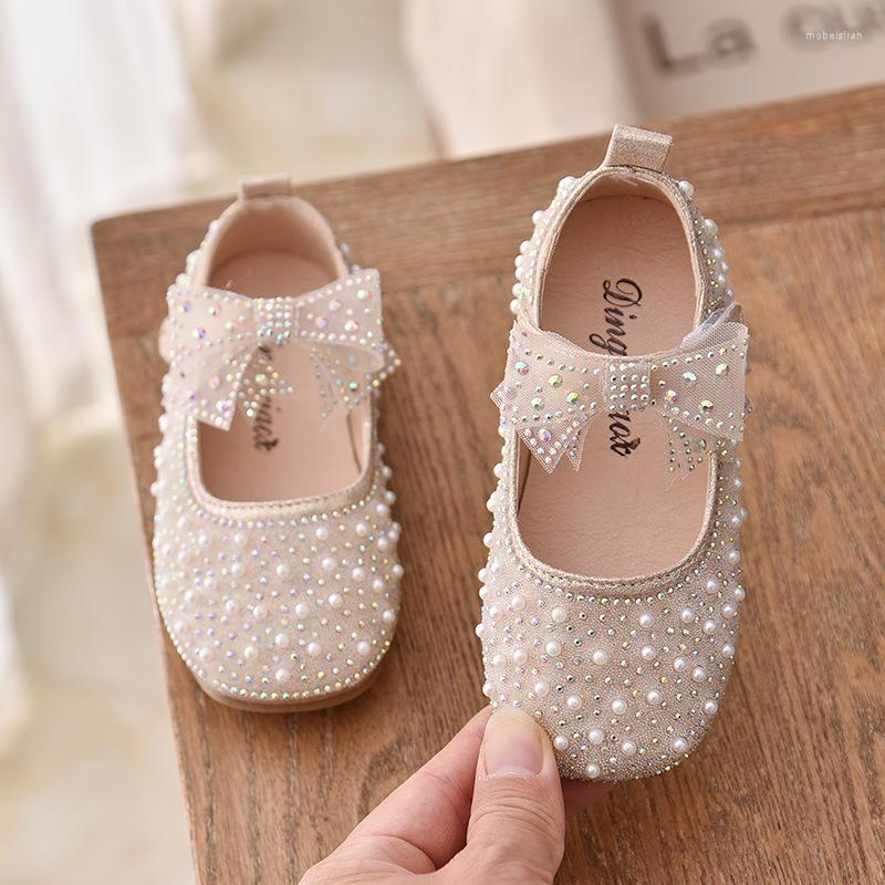 Flat Shoes Bow Rhinestone Leather Kids Girl's Princess Children's 2023 Baby Girls Party Student E584, Silver
Flat Shoes Bow Rhinestone Leather Kids Girl's Princess Children's 2023 Baby Girls Party Student E584, Silver