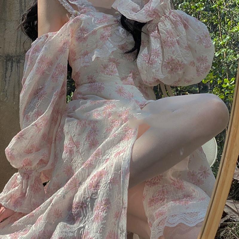 Casual Dresses Side Split Floral Off Shoulder Vintage Party Beach Korean Summer French Fashion Women Sweet Elegant Lace Fairy Dress
Casual Dresses Side Split Floral Off Shoulder Vintage Party Beach Korean Summer French Fashion Women Sweet Elegant Lace Fairy Dress