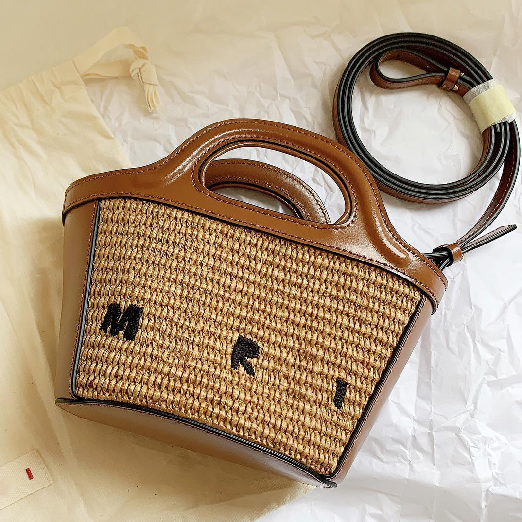 Womens marn tropicalia micro Bags mens luxury designer Straw Raffias Shoulder Beach bag cosmetic Crossbody handbag tote clutch hobo travel lady basket weave bags, Khaki+black
Womens marn tropicalia micro Bags mens luxury designer Straw Raffias Shoulder Beach bag cosmetic Crossbody handbag tote clutch hobo travel lady basket weave bags, Khaki+black