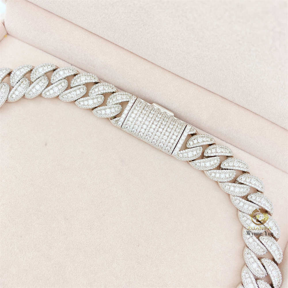 necklace moissanite chain 35ctw Bussdown 18mm Iced Out Falwless Moissanite Diamond Miami Cuban Link Chain