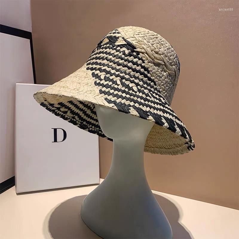 Wide Brim Hats Luxury Designer Raffia Bucket Hat For Women Summer Irregular Geo Straw Beach Sun Protection Patchwork Cloche Cap, Black
Wide Brim Hats Luxury Designer Raffia Bucket Hat For Women Summer Irregular Geo Straw Beach Sun Protection Patchwork Cloche Cap, Black