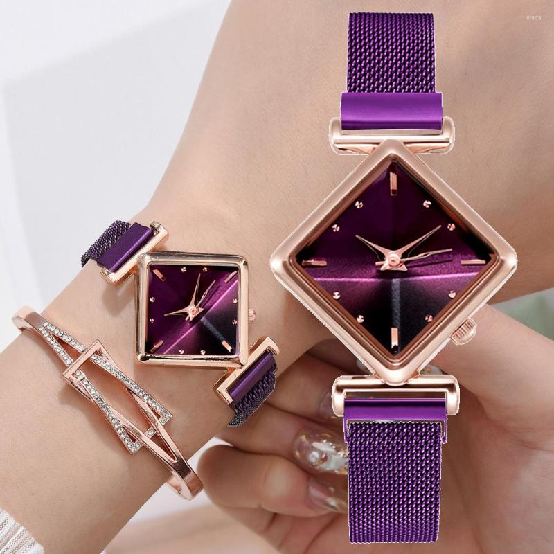 Wristwatches Women's Square Head Fashion Watch Alloy Band Personality Simple Quartz Magnet Self Priming, Blue
Wristwatches Women's Square Head Fashion Watch Alloy Band Personality Simple Quartz Magnet Self Priming, Blue