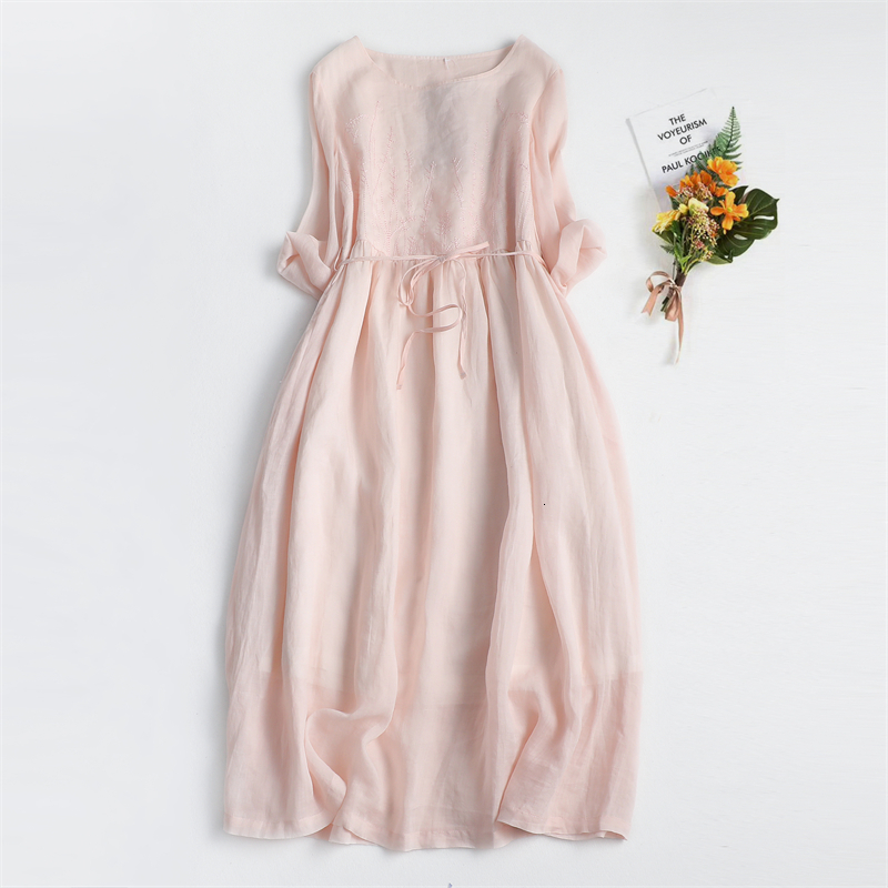 Casual Dresses Uoozee Vintage Embroidery Elegant Party Dress 2023 Summer Half Sleeve ONeck Solid Color Gentle Midi For Women 230512, Pink
Casual Dresses Uoozee Vintage Embroidery Elegant Party Dress 2023 Summer Half Sleeve ONeck Solid Color Gentle Midi For Women 230512, Pink