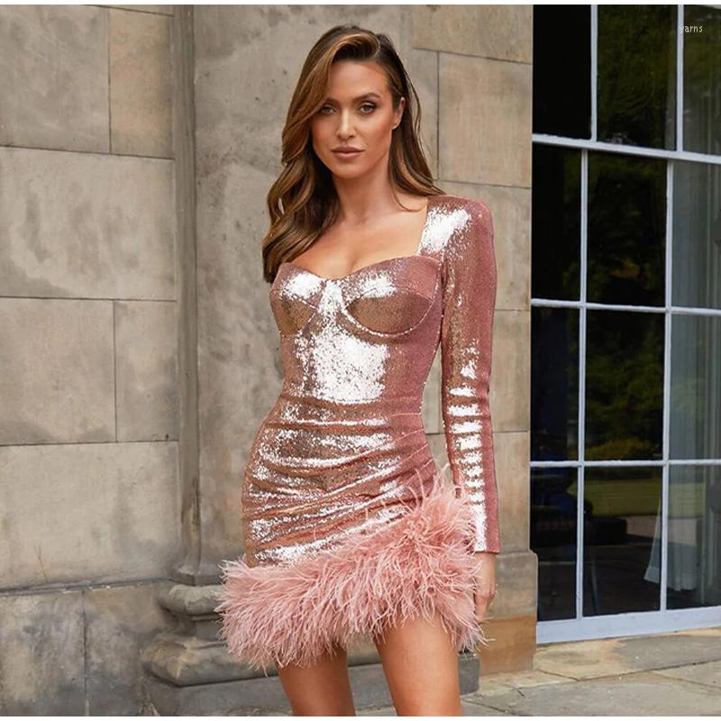 Casual Dresses Sigutan 2023 Spring Fashion Sexy Sequins Feather Mini Skirt Square Neck Long Sleeve Women Dress Party Club Skirts, Rose red
Casual Dresses Sigutan 2023 Spring Fashion Sexy Sequins Feather Mini Skirt Square Neck Long Sleeve Women Dress Party Club Skirts, Rose red