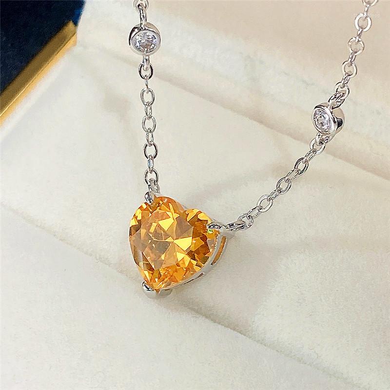 Pendant Necklaces Trendy Silver Plated Heart Crystal For Women Shine CZ Stone Inlay Chain Fashion Jewelry Wedding Party Gift
Pendant Necklaces Trendy Silver Plated Heart Crystal For Women Shine CZ Stone Inlay Chain Fashion Jewelry Wedding Party Gift