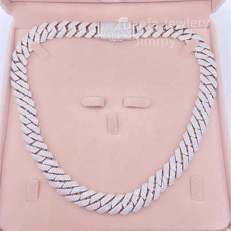 Hand Setting 15mm 3 Row High End Custom Vvs1 Moissanite Diamond Lab Diamond Cuban Link Necklace Men
Hand Setting 15mm 3 Row High End Custom Vvs1 Moissanite Diamond Lab Diamond Cuban Link Necklace Men