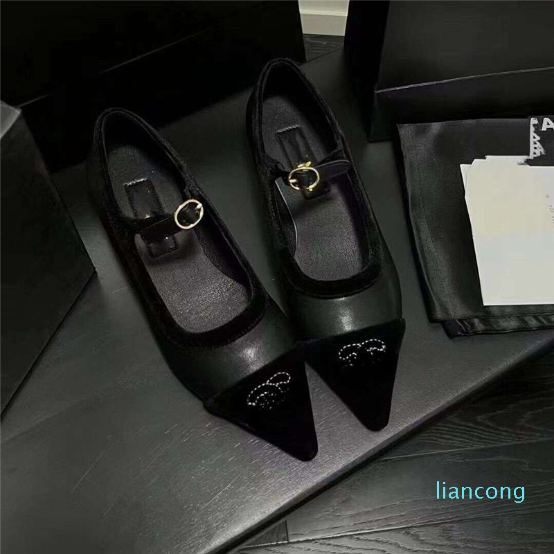 Dress Shoes High Heels Women's Flat Shoes Pointed Velvet Color Light Mary Single Shoes Light Dress, As shown in the figure
Dress Shoes High Heels Women's Flat Shoes Pointed Velvet Color Light Mary Single Shoes Light Dress, As shown in the figure