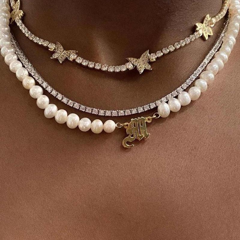 Chains Fashion Gold Silver Color Butterfly Crystal Chain Choker Necklace Women Multilayer Pearls Letter Pendant Luxury Jewelry
Chains Fashion Gold Silver Color Butterfly Crystal Chain Choker Necklace Women Multilayer Pearls Letter Pendant Luxury Jewelry