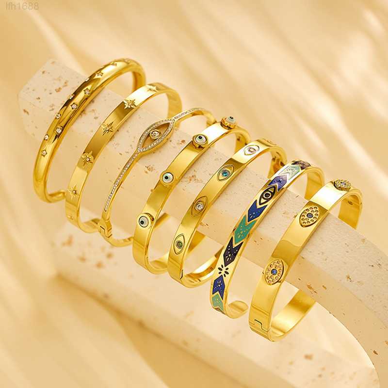 Hot Selling Goods Jewelry Colors Colourful Gemstone Zircon Bracelet Enamel 18k Gold Plated Oval Evil Eyes Bangle for Women
Hot Selling Goods Jewelry Colors Colourful Gemstone Zircon Bracelet Enamel 18k Gold Plated Oval Evil Eyes Bangle for Women