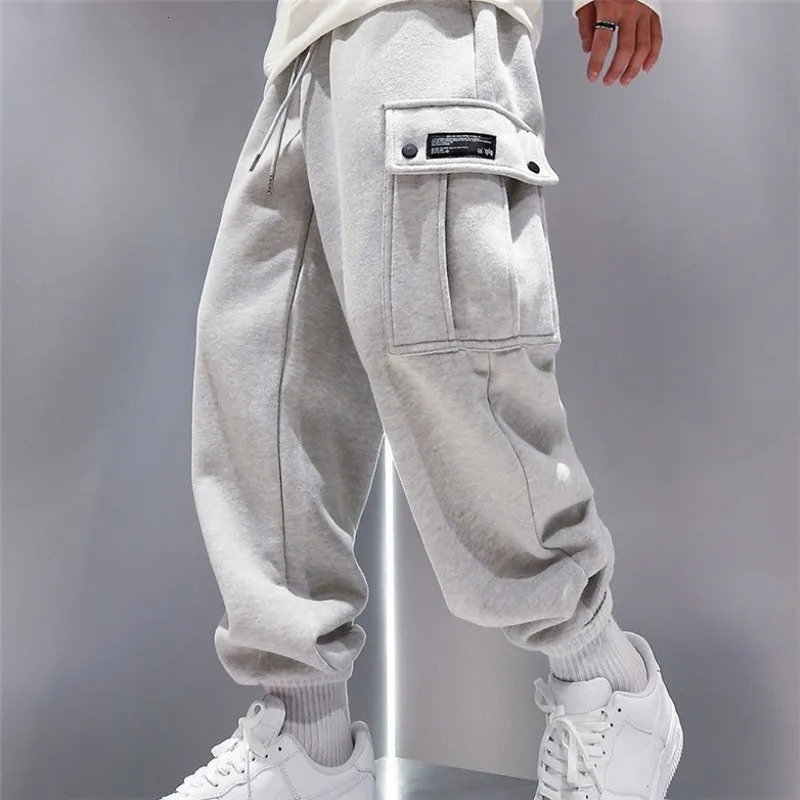 Men's Pants Arrival Trendy Men Sweatpants Plus Size Winter Loose Trouser Outdoor Male Pocket Warm Comfort Jogging Sport Pantalones 230512, Light gray pants
Men's Pants Arrival Trendy Men Sweatpants Plus Size Winter Loose Trouser Outdoor Male Pocket Warm Comfort Jogging Sport Pantalones 230512, Light gray pants