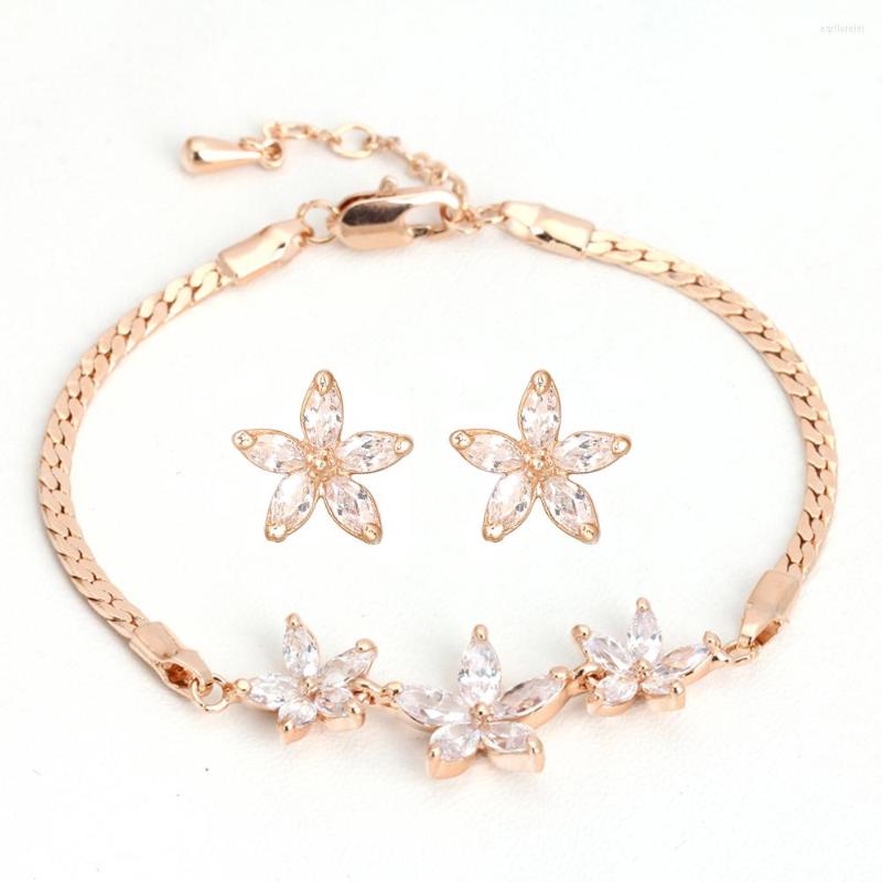 Necklace Earrings Set Bracelet For Women Lovely Elegant Crystal Flower Rose Gold Color Wedding Party Gift Fashion Jewelry S523, Picture shown
Necklace Earrings Set Bracelet For Women Lovely Elegant Crystal Flower Rose Gold Color Wedding Party Gift Fashion Jewelry S523, Picture shown