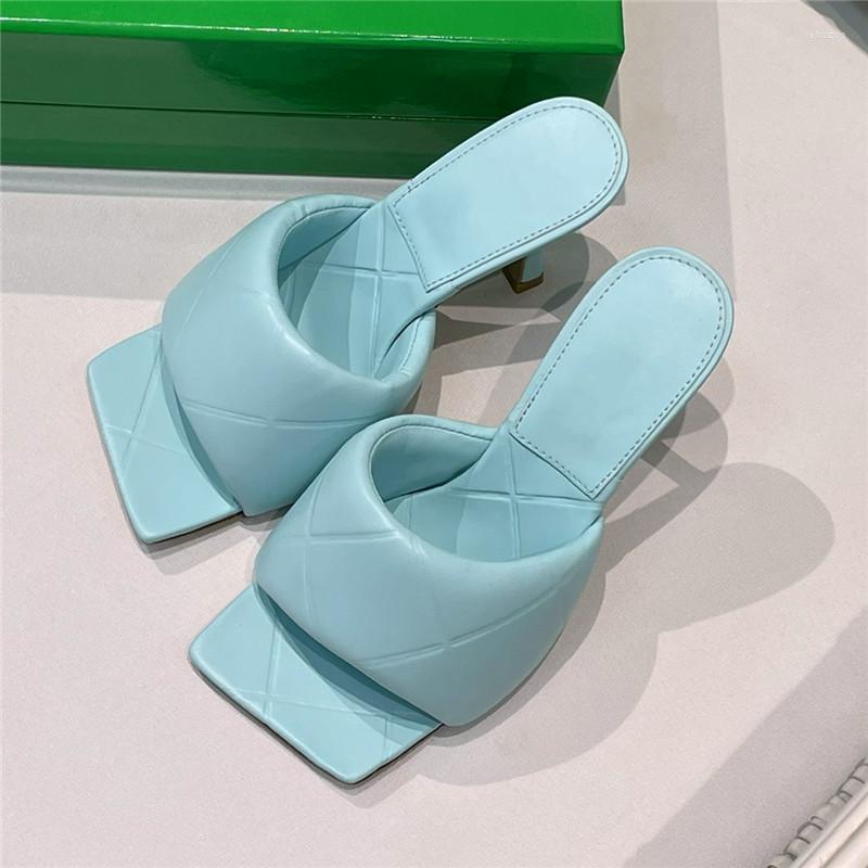 Slippers Summer Ladies High-heeled Square Toe Diamond Design Leather Stiletto Casual, Black
Slippers Summer Ladies High-heeled Square Toe Diamond Design Leather Stiletto Casual, Black
