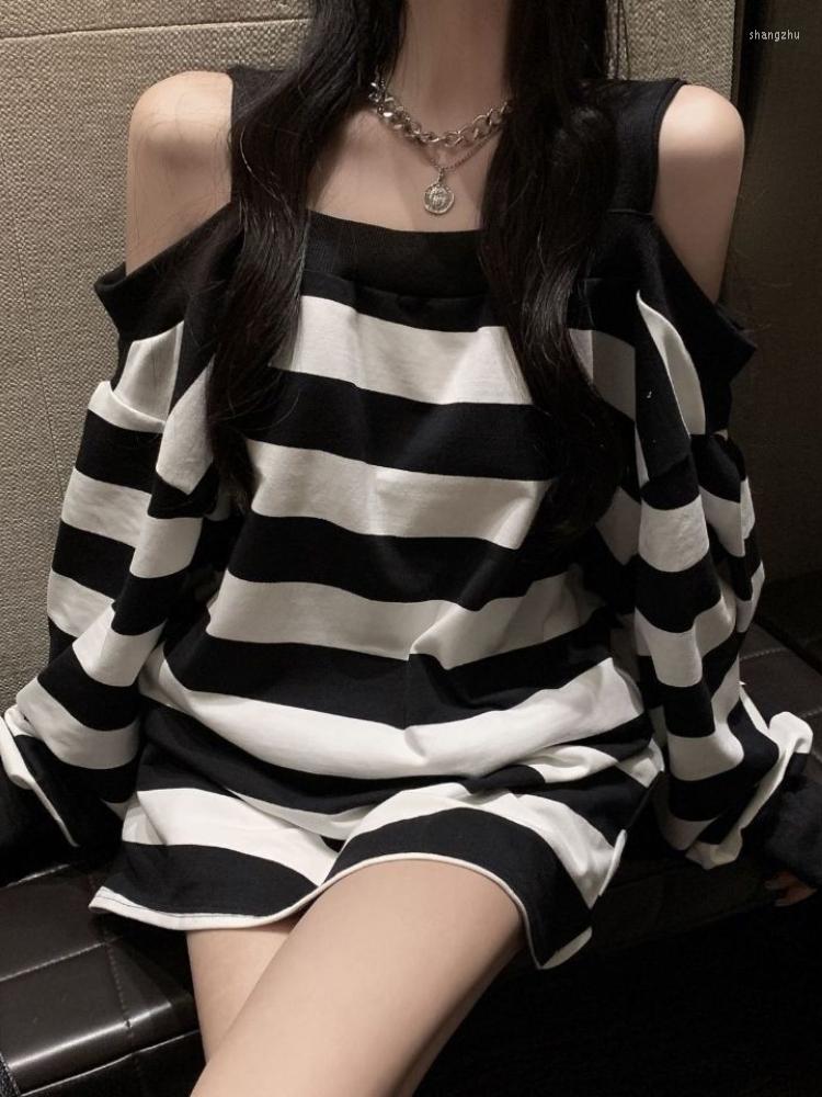 Women' Hoodies Deeptown Harajuku Striped Sweatshirts Women Vintage Goth Oversized Loose Casual Off Shoulder Pullover Tops Kpop Clothes, Black 
Women' Hoodies Deeptown Harajuku Striped Sweatshirts Women Vintage Goth Oversized Loose Casual Off Shoulder Pullover Tops Kpop Clothes, Black