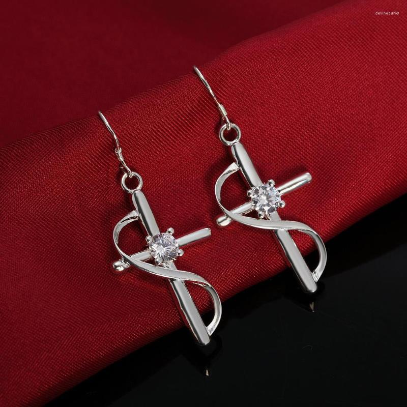 Dangle Earrings High Quality Crystal Cross Drop 925 Color Silver For Woman Fashion Jewelry Elegant Trendsetter Lady Wedding Gifts
Dangle Earrings High Quality Crystal Cross Drop 925 Color Silver For Woman Fashion Jewelry Elegant Trendsetter Lady Wedding Gifts