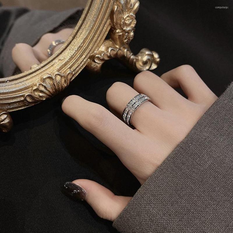 Wedding Rings 2023 Minimalist Thin For Women Brilliant Cubic Zircon High Quality Versatile Female Finger Ring Jewelry
Wedding Rings 2023 Minimalist Thin For Women Brilliant Cubic Zircon High Quality Versatile Female Finger Ring Jewelry