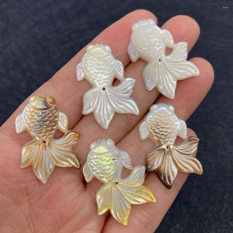 Charms Exquisite Natural Shell Mother Of Pearl Fish Shape Carving Pendant Charm Seashell Beads For Jewelry Making DIY
Charms Exquisite Natural Shell Mother Of Pearl Fish Shape Carving Pendant Charm Seashell Beads For Jewelry Making DIY